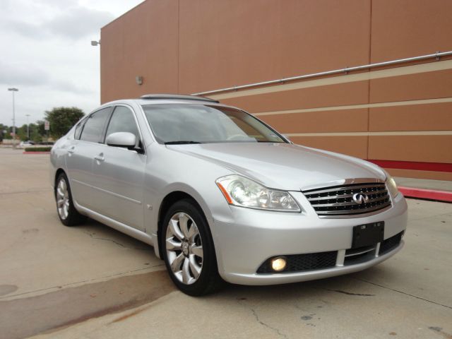 Infiniti M35 2006 photo 2