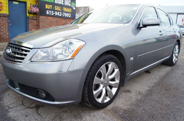 Infiniti M35 2006 photo 2