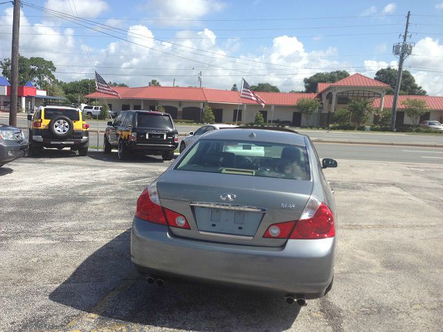 Infiniti M35 2006 photo 1