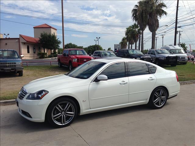 Infiniti M35 2006 photo 2