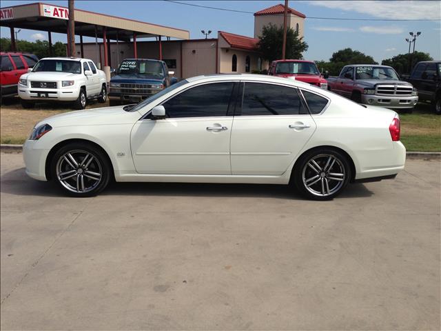 Infiniti M35 2006 photo 4