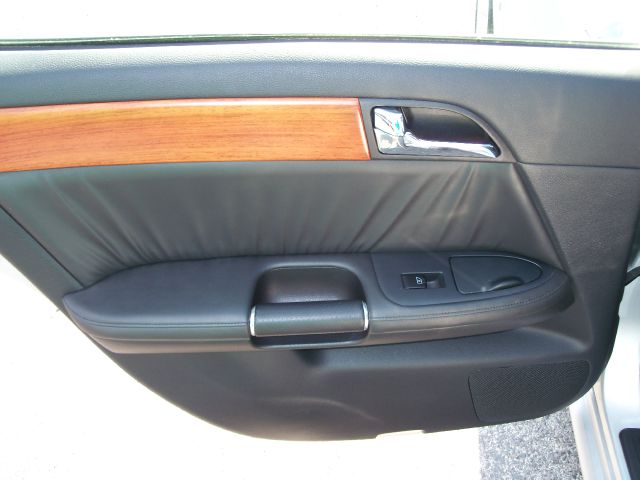 Infiniti M35 2006 photo 16