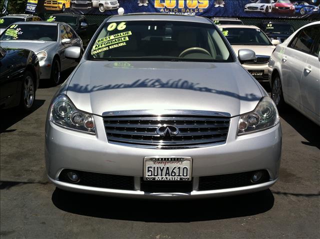 Infiniti M35 2006 photo 4