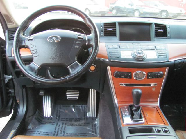 Infiniti M35 2006 photo 6