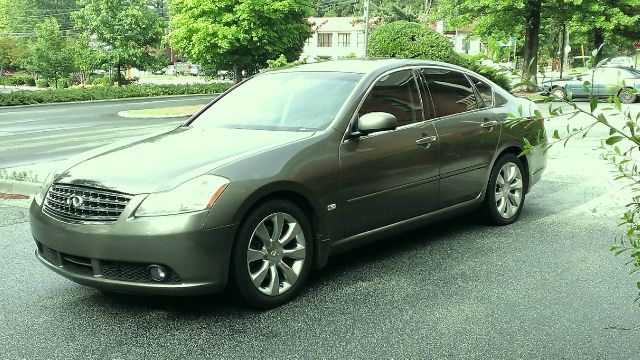 Infiniti M35 2006 photo 2