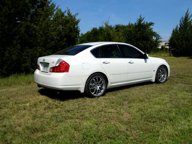 Infiniti M35 2006 photo 1