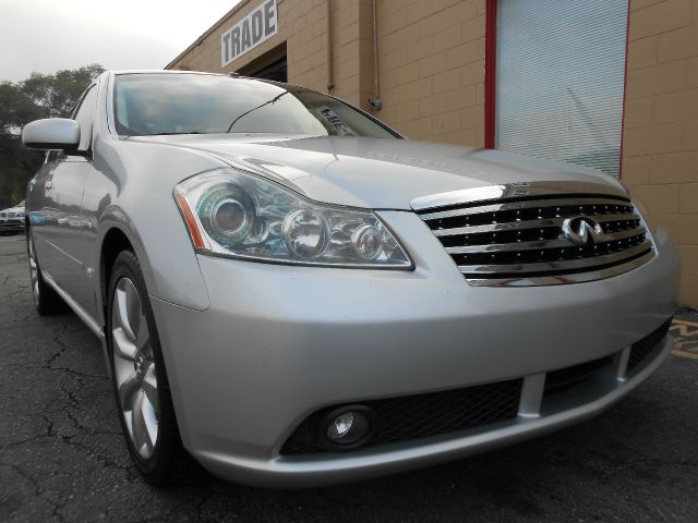 Infiniti M35 2006 photo 4