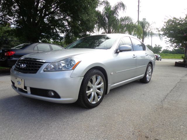 Infiniti M35 R/T With Mopar Appearance Package Sedan