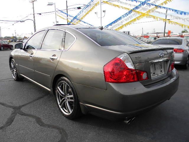 Infiniti M35 2006 photo 4