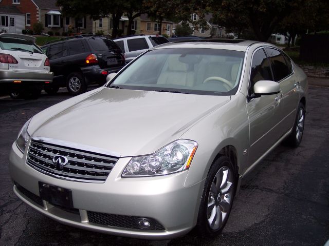 Infiniti M35 2006 photo 4