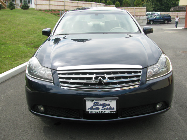 Infiniti M35 2006 photo 4