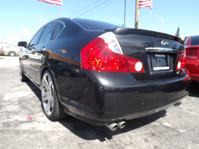 Infiniti M35 2006 photo 4