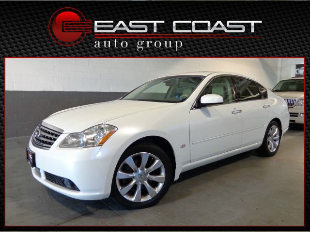 Infiniti M35 2006 photo 1