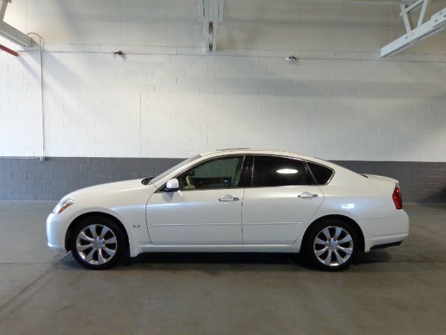 Infiniti M35 2006 photo 3