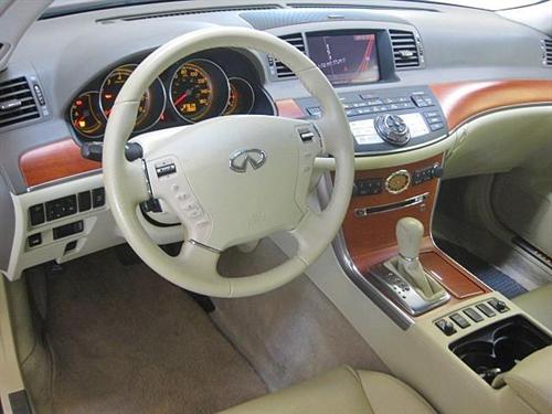 Infiniti M35 2007 photo 2