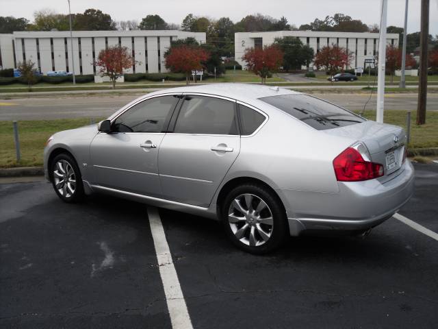 Infiniti M35 2007 photo 1