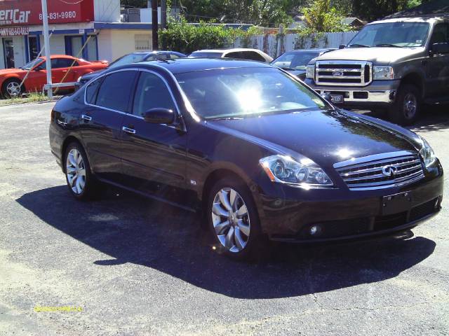 Infiniti M35 2007 photo 2