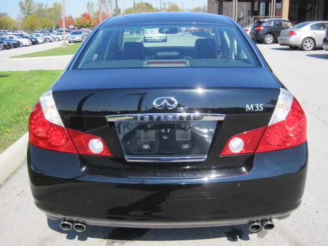 Infiniti M35 2007 photo 5