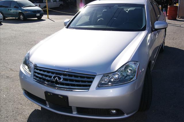 Infiniti M35 2007 photo 2