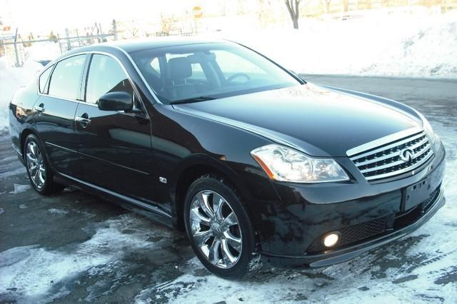 Infiniti M35 2007 photo 1