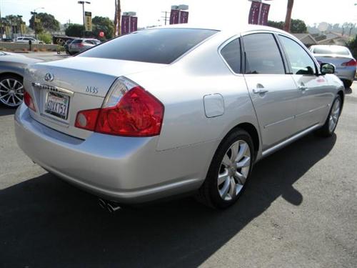 Infiniti M35 2007 photo 2