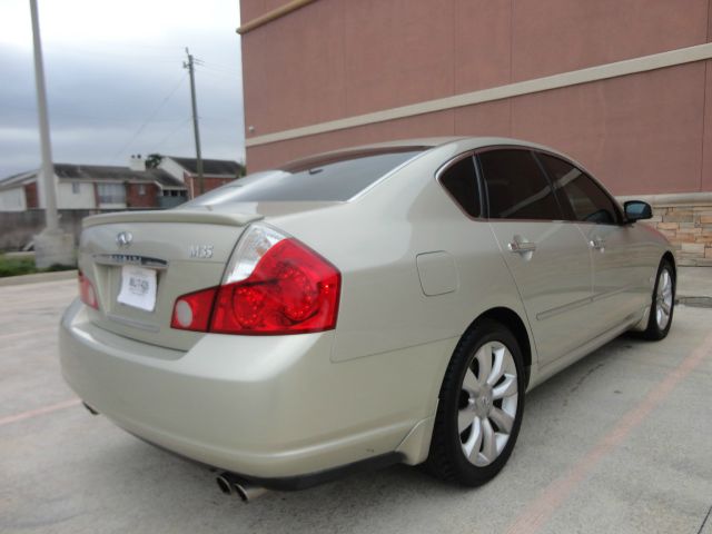 Infiniti M35 2007 photo 1