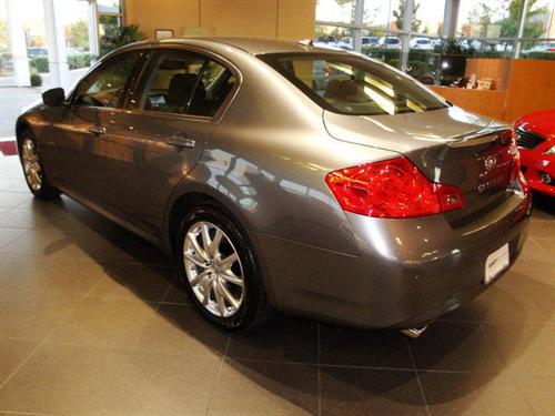 Infiniti M35 2007 photo 4