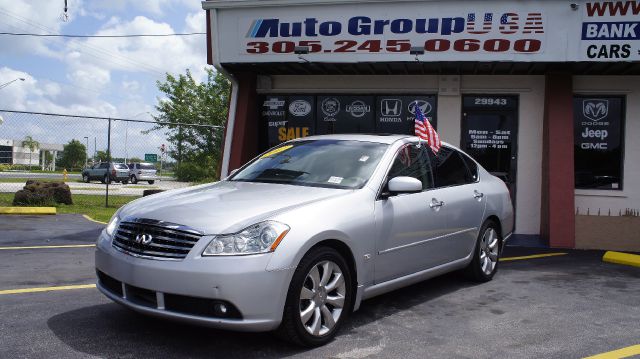 Infiniti M35 2007 photo 3