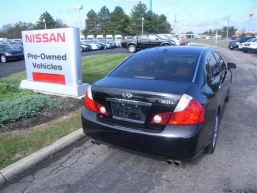 Infiniti M35 2007 photo 3