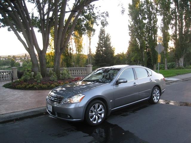 Infiniti M35 2007 photo 2