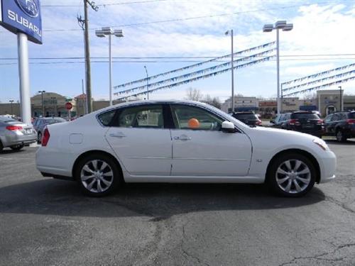 Infiniti M35 2007 photo 2