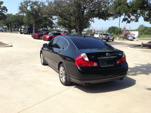 Infiniti M35 2007 photo 4