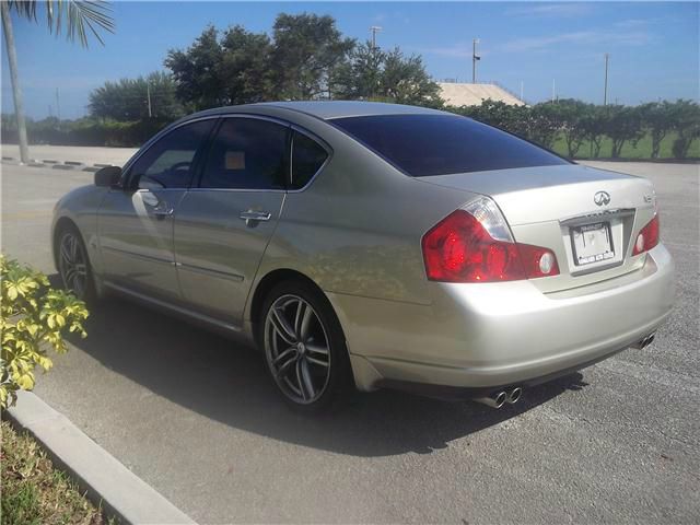 Infiniti M35 2007 photo 3