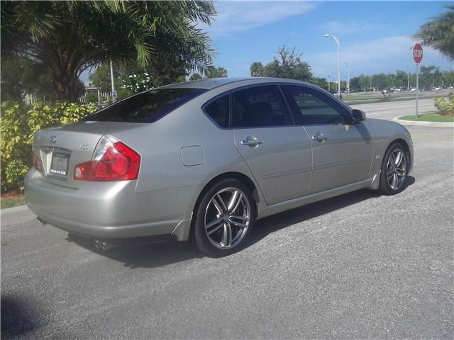 Infiniti M35 2007 photo 4