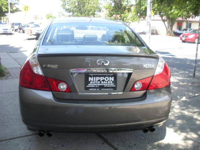 Infiniti M35 2007 photo 17