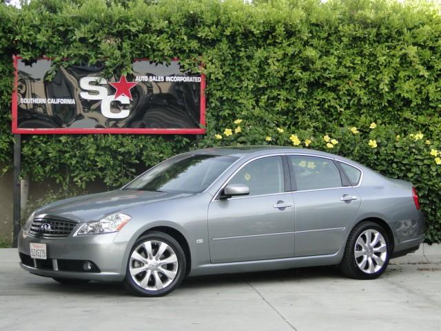 Infiniti M35 Unknown Sedan