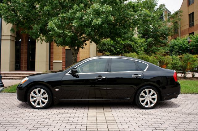 Infiniti M35 2007 photo 2