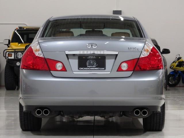 Infiniti M35 2007 photo 2