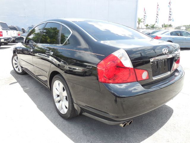 Infiniti M35 2007 photo 1