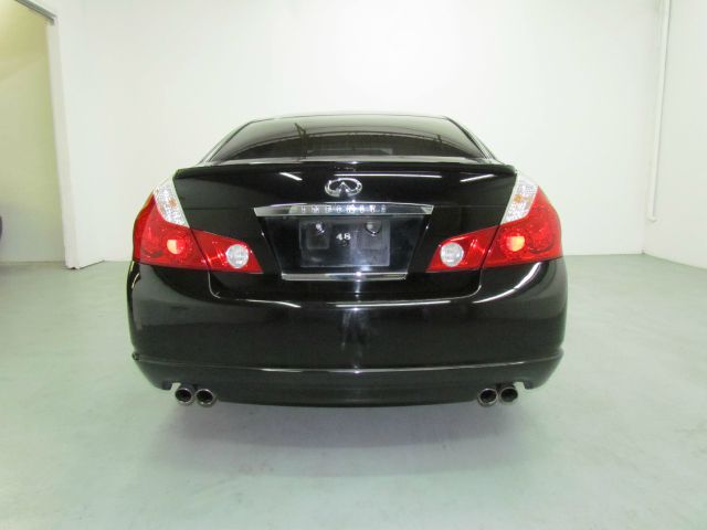 Infiniti M35 2dr Cpe SRT8 Coupe Sedan