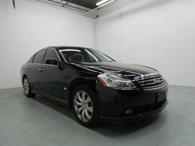 Infiniti M35 2007 photo 4