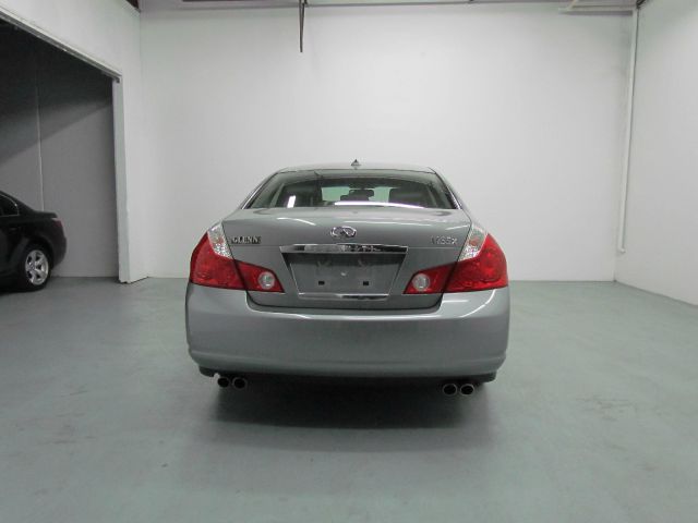 Infiniti M35 2007 photo 4