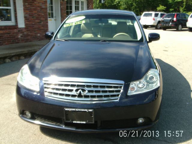 Infiniti M35 2007 photo 3