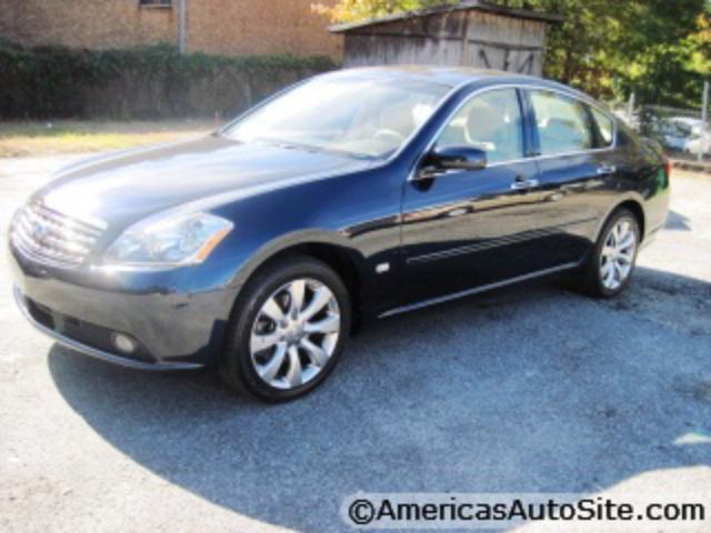 Infiniti M35 Base Sedan