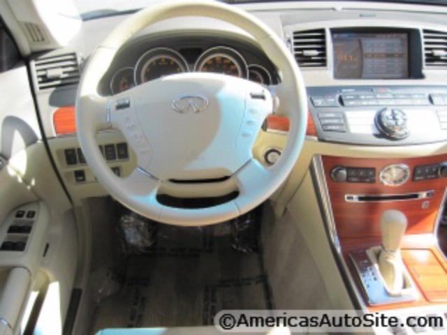 Infiniti M35 2007 photo 3