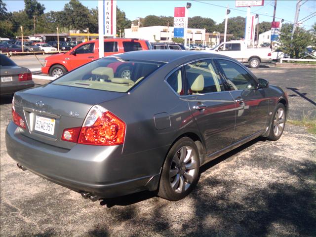 Infiniti M35 2007 photo 2