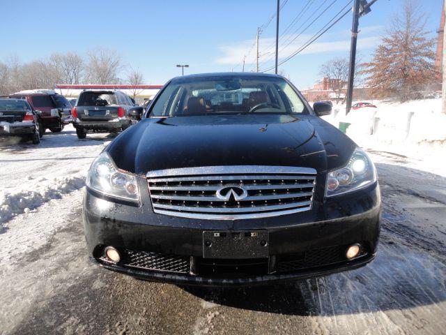 Infiniti M35 XLT - Clean Carfax Unspecified