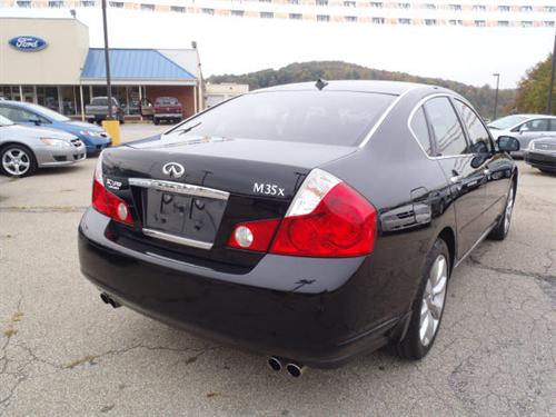 Infiniti M35 2007 photo 1