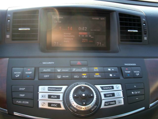 Infiniti M35 2008 photo 10