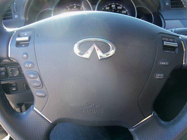 Infiniti M35 2008 photo 9